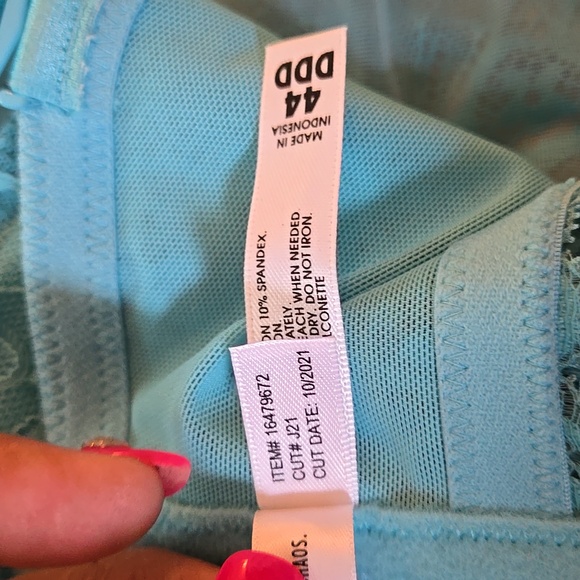 Torrid Unlined Lace Underwire - 44DDD - Picture 4 of 5